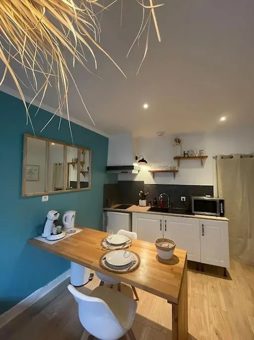 Studio Boho-Chic En Centre Ville 물랭 0*,